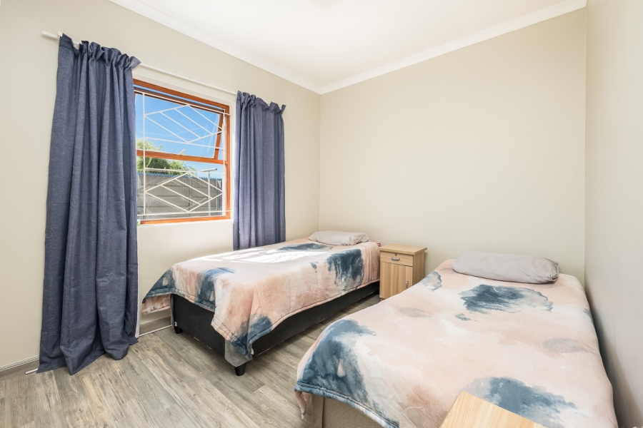 3 Bedroom Property for Sale in Vredelust Western Cape